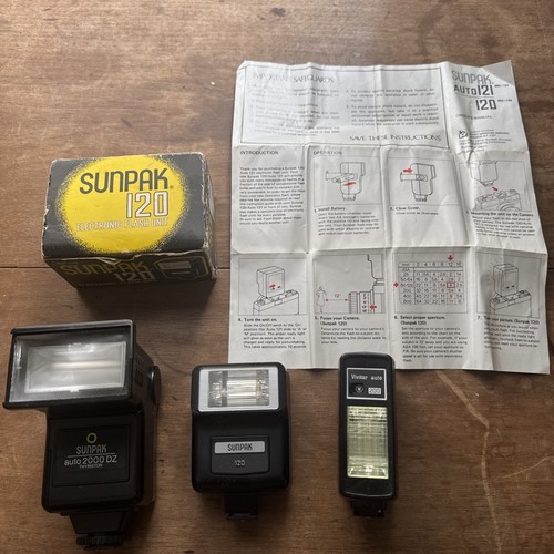 Camera flash unit thyristor - flash,